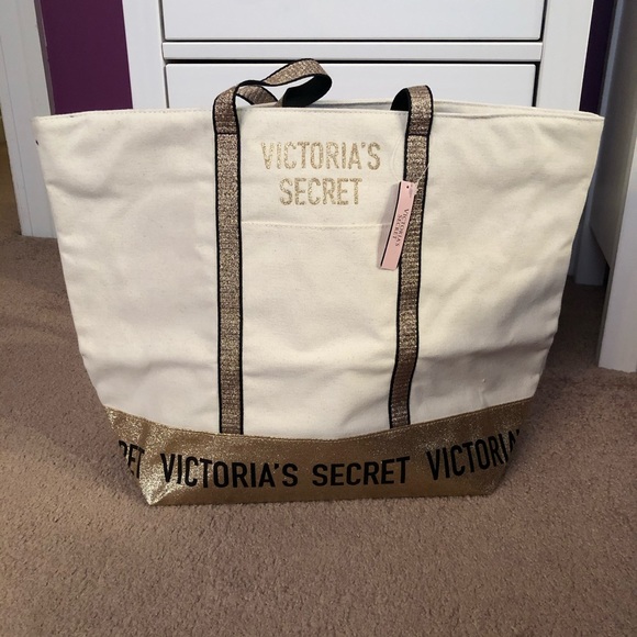 Victoria’s Secret Tote - Picture 10 of 14
